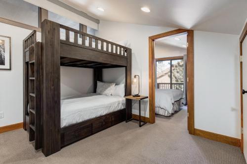 Silver Cliff Village 205