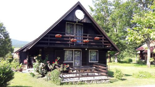 Estavela Holiday Home