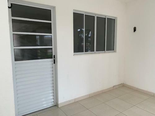 Apartamento Mobiliado Em Guarajuba/ba