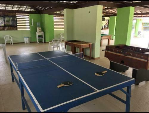 Excelente Casa Com Piscina E Academia.
