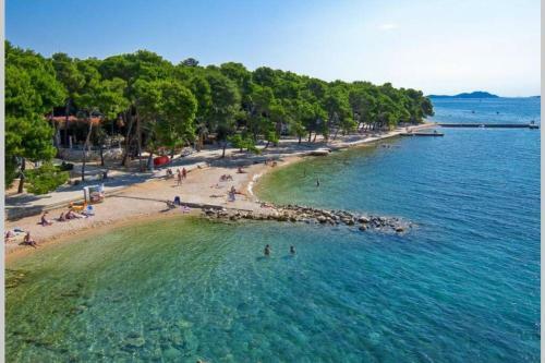 Peaceful Villa Fioretta With Relaxing Pool