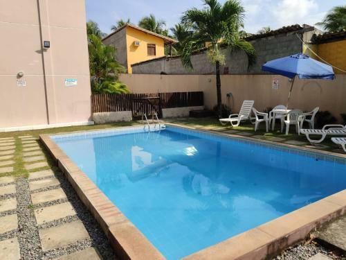 Apartamento Village Em Guarajuba Com 2/4 E Su�te