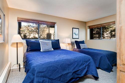 Red Pine Condominiums 69