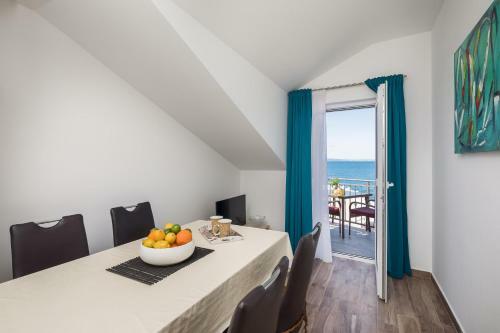 Apartamentos The Beach Suites