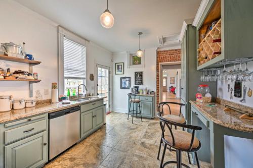 Historic Watson Brick House With Private Deck