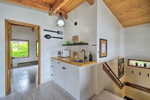 Apartamento Sunny Bainbridge Island Haven 1 Block To Beach!