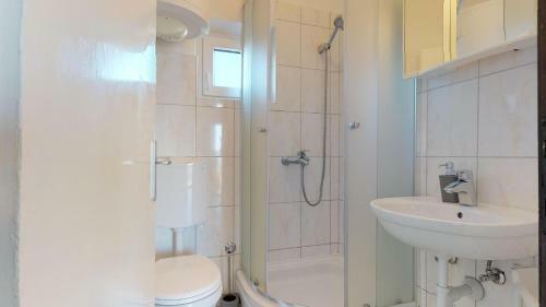 Apartamento Beachfront Villa Mihovil - With Private Pool