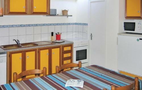 Holiday Home De La Pointe S.gildas