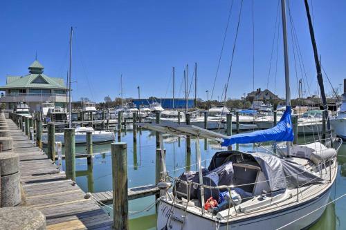 Lovely Hampton Home Less Than 6 Mi To Outlook Beach!