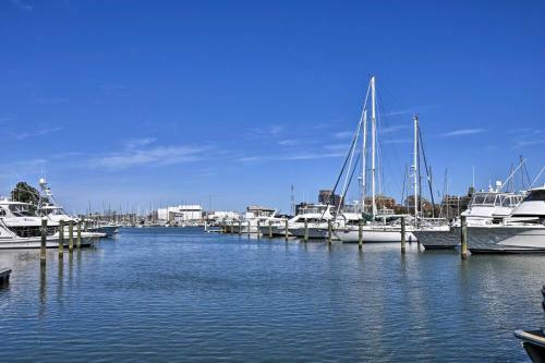 Lovely Hampton Home Less Than 6 Mi To Outlook Beach!