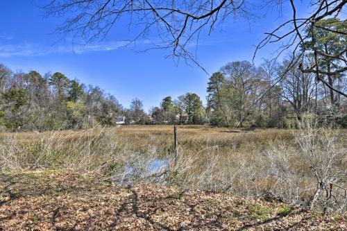 Lovely Hampton Home Less Than 6 Mi To Outlook Beach!
