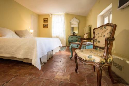 Bed & Breakfast Chambres D'h�tes Ch�teau Le Bou�s