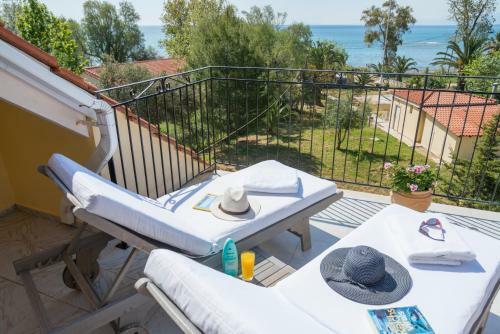 Albouro Sea Front Apartments