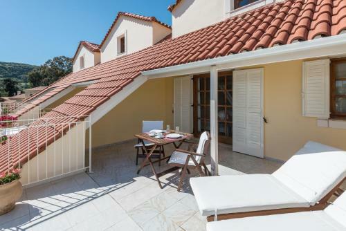 Albouro Sea Front Apartments
