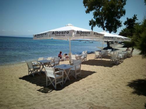 Albouro Sea Front Apartments