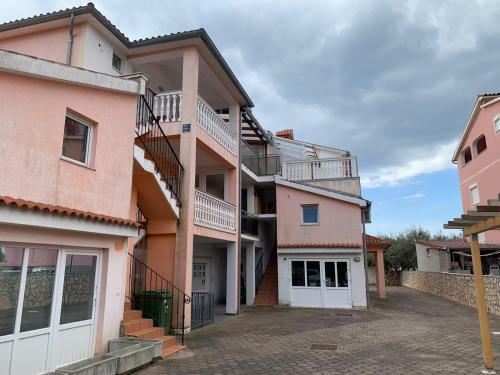 Apartman Dobric Fa?ana