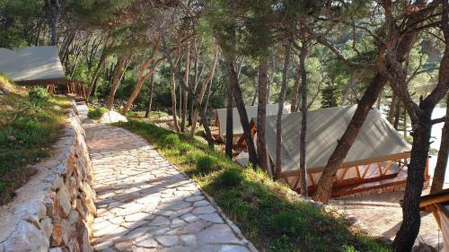 Glamping Hvar