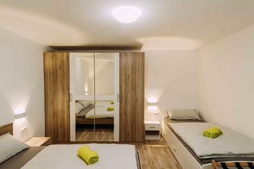 Apartments In Klimno - Insel Krk 42235