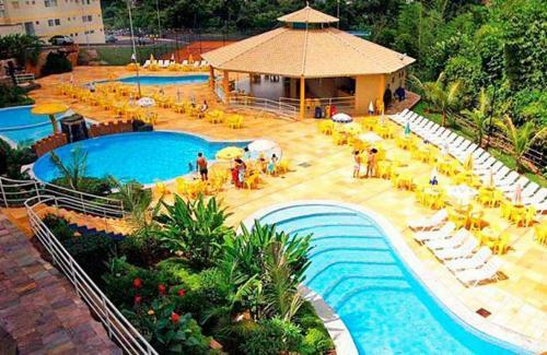 Apartamento Quarto Studio Golden Dolphin Grand Piscinas - 24 Horas