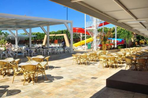 Apartamento Diroma Fiori Resort Caldas Novas