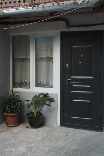 Sesili's Apartment