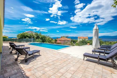 Luxury Apartments Kostrena With Pool
