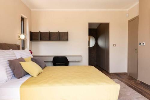 Luxury Villa G2 With Indoor & Outdoor Pool