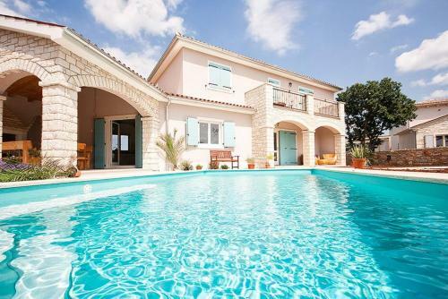 Villa Krmed With Private Pool