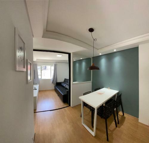 101-apartamento Encantador, 2 Quartos. Bigorrilho