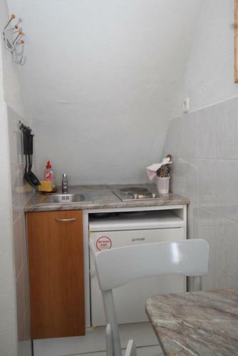 Apartments By The Sea Komiza, Vis - 9703