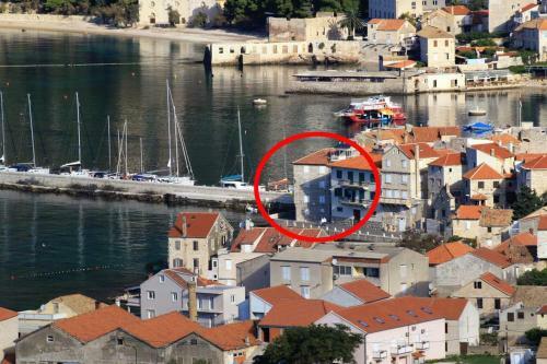 Apartments By The Sea Komiza, Vis - 9703