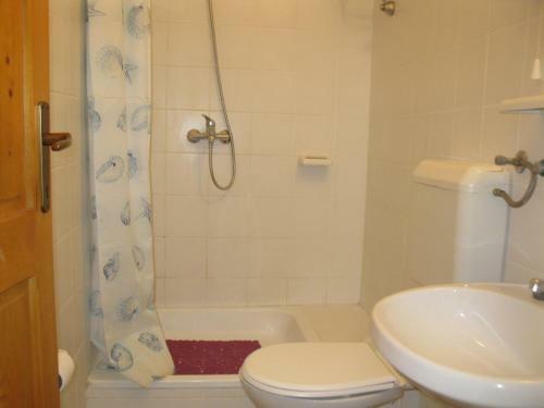 Hostal Apartments Bako Komiza