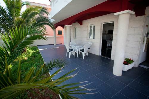 Natella Apartment