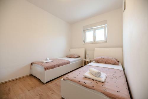 Apartments M