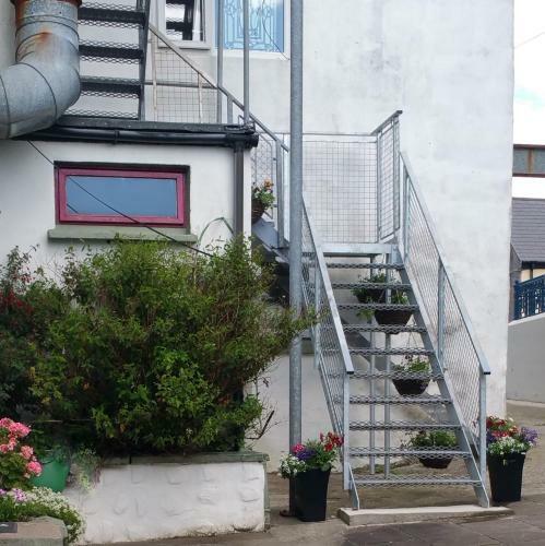 Dungloe Apartments 1 Bedr Town Centre
