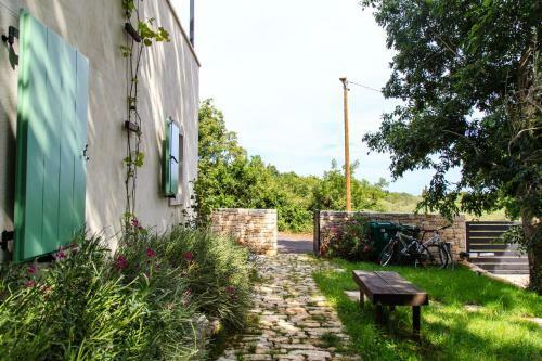 Villa Holiday Home Mikula