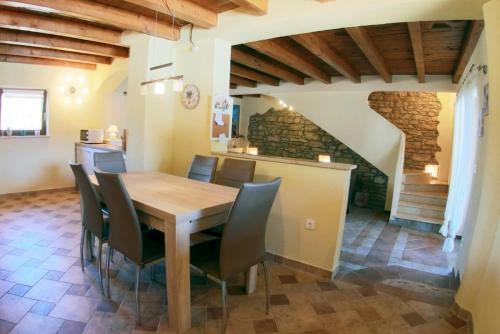Villa Krnica - House Sunshine Mit Pool Und Aussicht