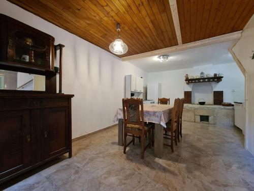 House Krnica 2120
