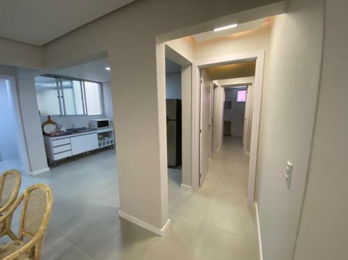 Apartamento Na Pra�a Do Villa Em Laguna-sc