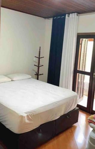 Villa Casa De Campo Condom�nio Fechado Com Represa
