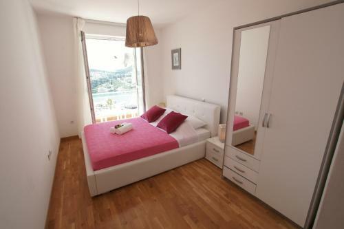 Apartment Wow