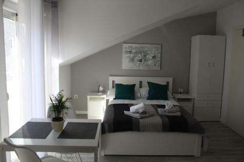 Apartments Petra