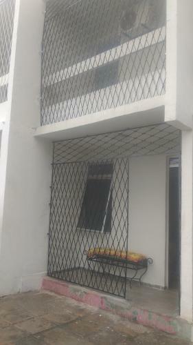 Apartamento Chal� Paraibano 2 - Simples E Bem Localizado
