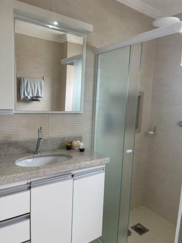 Apartamento Novo Enseada 100mtrs Praia