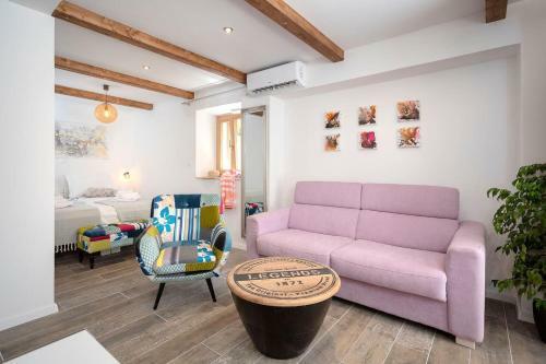 Apartment Cetto-historic Centre