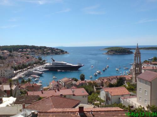 Studio Apartman Eni