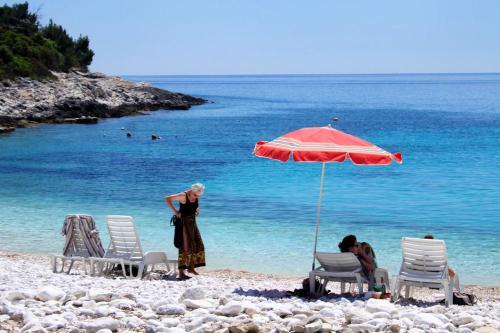 Apartments With Wifi Hvar - 5690