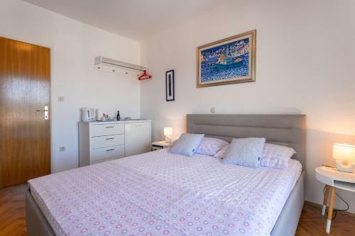 Hostal Apartments Jakic 1