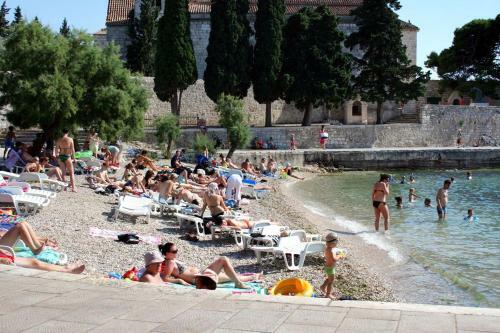 Apartments With A Parking Space Hvar - 18283