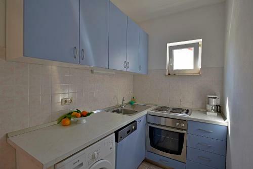 Apartments Dinka Mili?i?